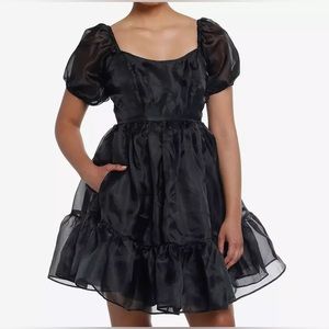 Hot Topic Thorn & Fable Black Organza Tiered Dress Size Medium M